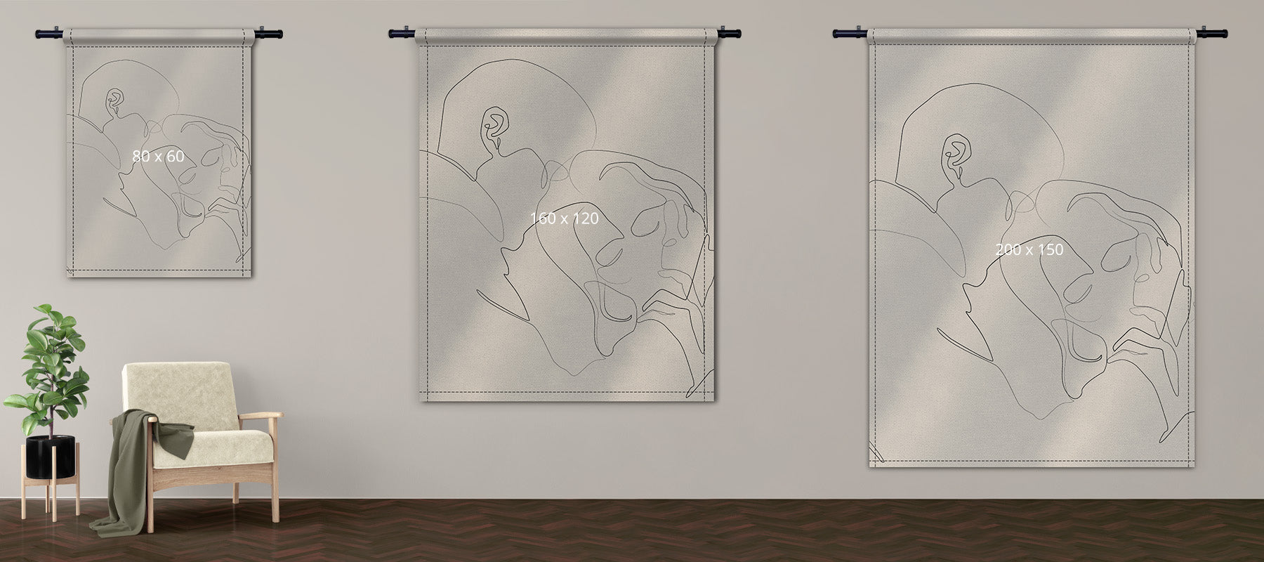 Op deze foto zie je hoe een kleed aan de muur er in verschillende formaten uit ziet. Een groot beige wandkleed is een echte sfeermaker.