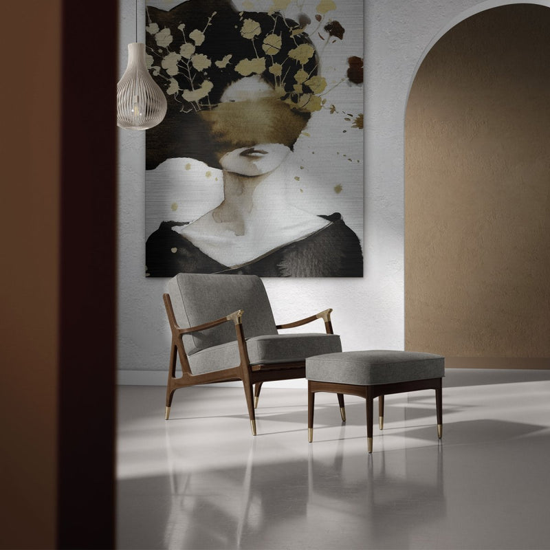 Moderne kunst op aluminium, portret van een vrouw met diepe texturen en metallic accenten