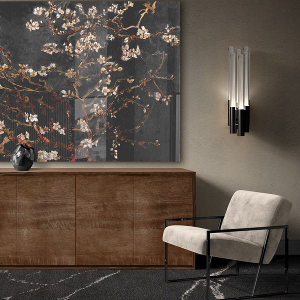Hotel chique interieur; daar hangt dit amandelbloesem schilderij op plexiglas. Deze maatwerk muurdecoratie van Kontoer design is gedrukt op acrylglas en valt onder glasschilderij. Vincent van gogh maakte dit meesterwerk. 