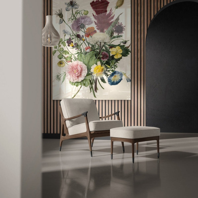 Een plexiglas bloemen schilderij in het groot, dat zie je hier hangen aan de muur. 