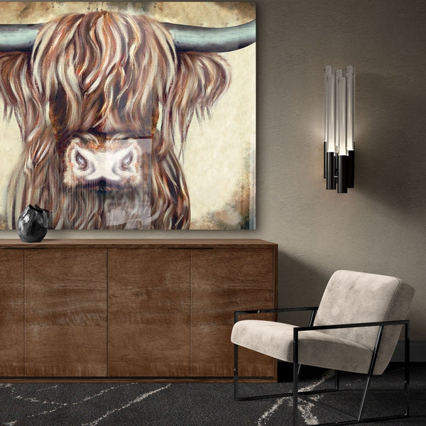 schotse hooglander schilderij goud met dieren hangt hier boven een dressoir