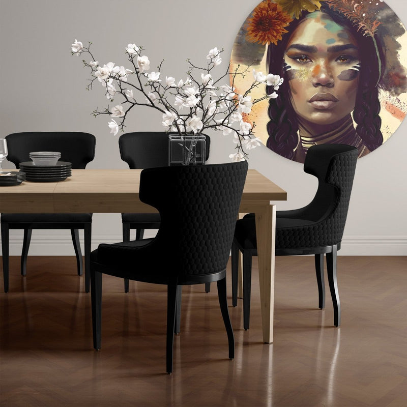 schilderij indianen vrouw in de eetkamer. 