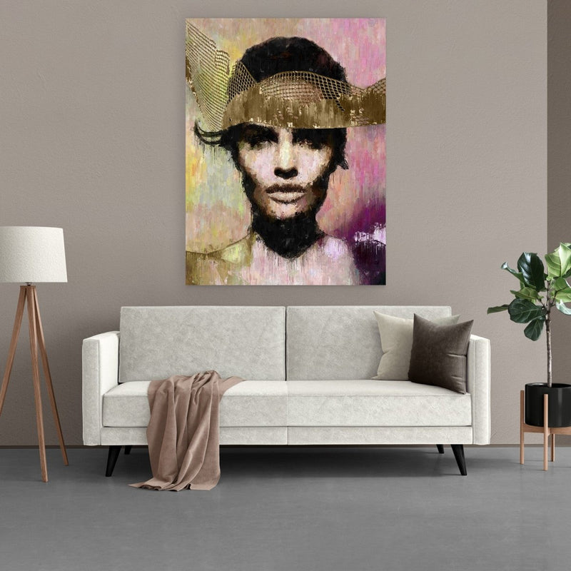 Het schilderij met groen, goud en oom wat roze en paars is een echte blikvanger in iedere woonkamer