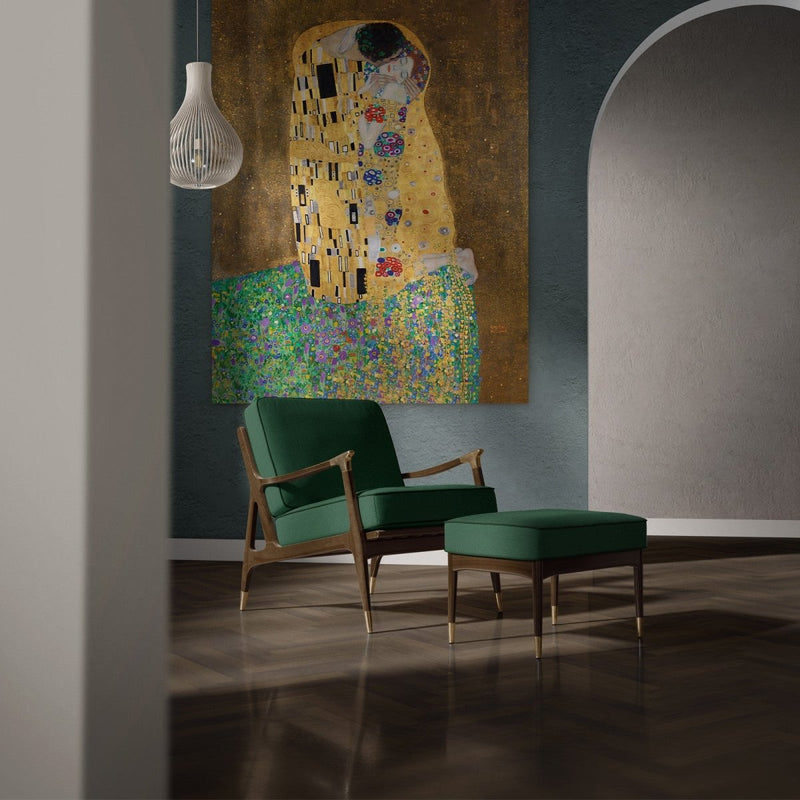 Klimt maakte De kus voor adele bloch bauer op canvas doek van 180 cm groot. Het word gezien als het bekendste en belangrijkste meesterwerk van Gustav Klimt.