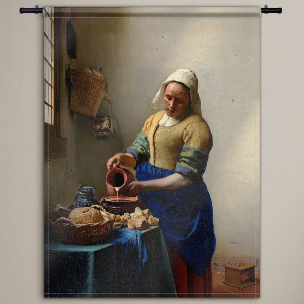 Melkmeisje op wandkleed
