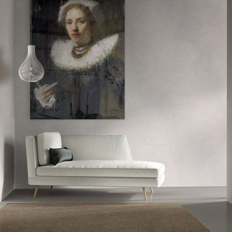 Renaissance rebel op acrylglas - Het werk hangt hier aan de muur in een Japandi woonkamer